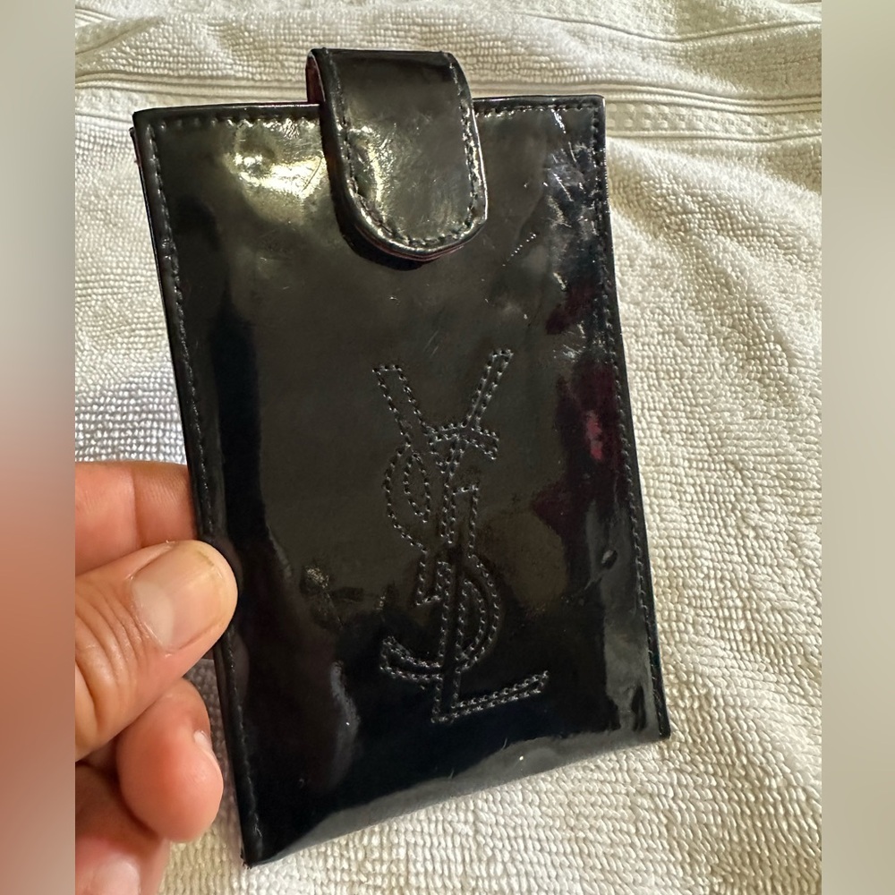 Little SAINT LAURENT case authentic Black cover inside pink with SAINT LAURENT